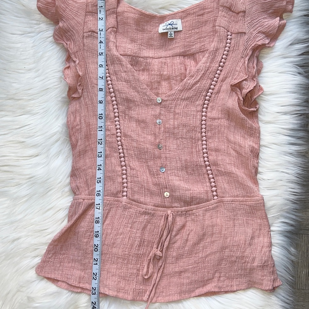 Twine & String Pink Ruffled Women's Top - Picture 6 of 9